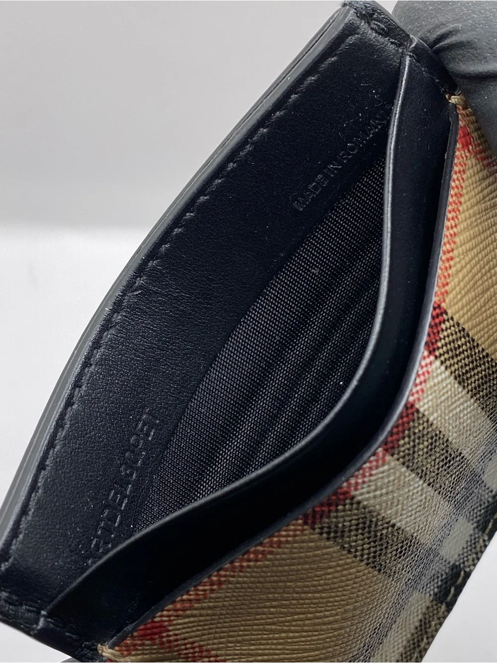 Burberry Black & Beige Vintage Check Card Holder